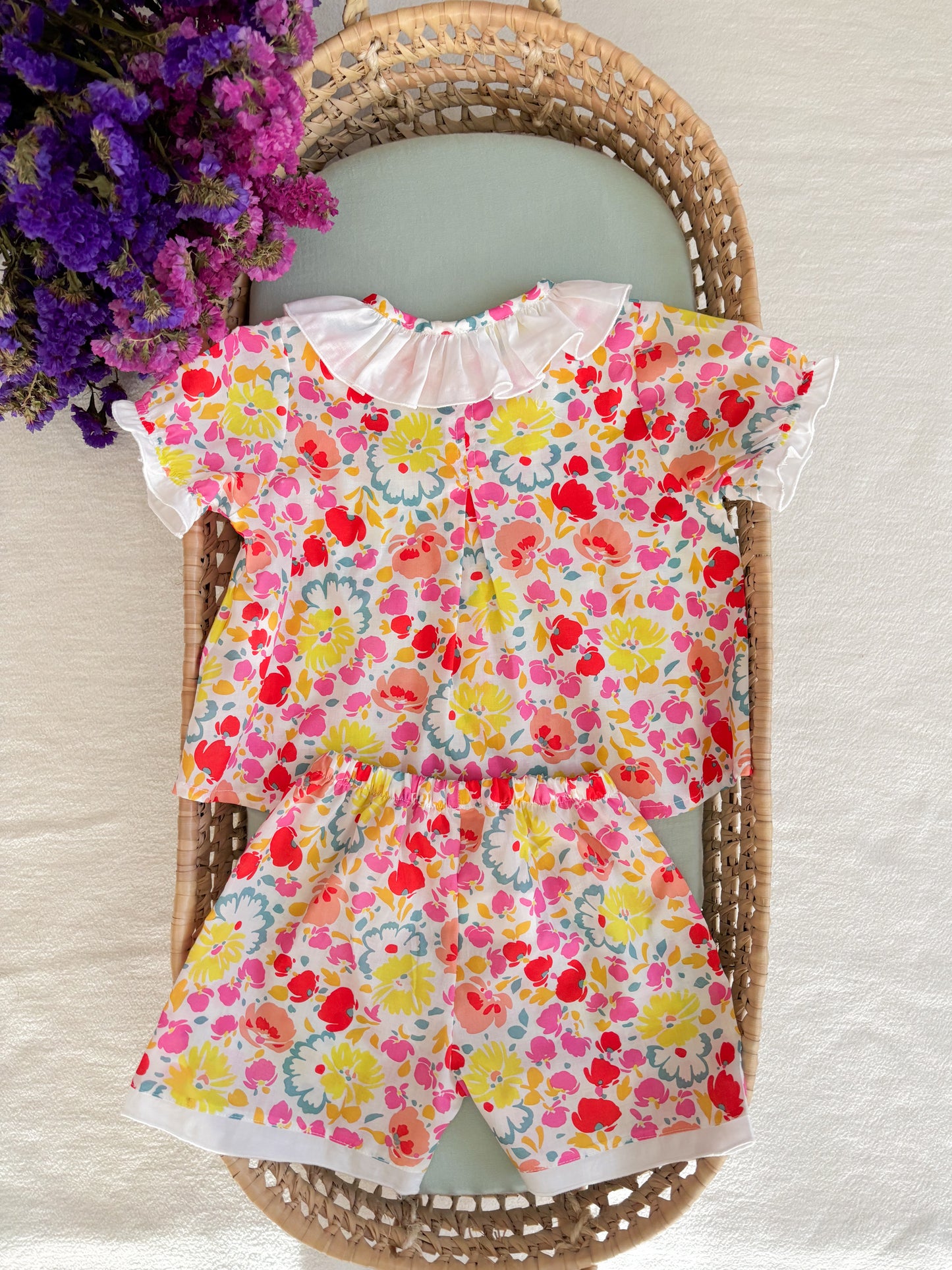 Floral Pyjamas with Ruffled Collar