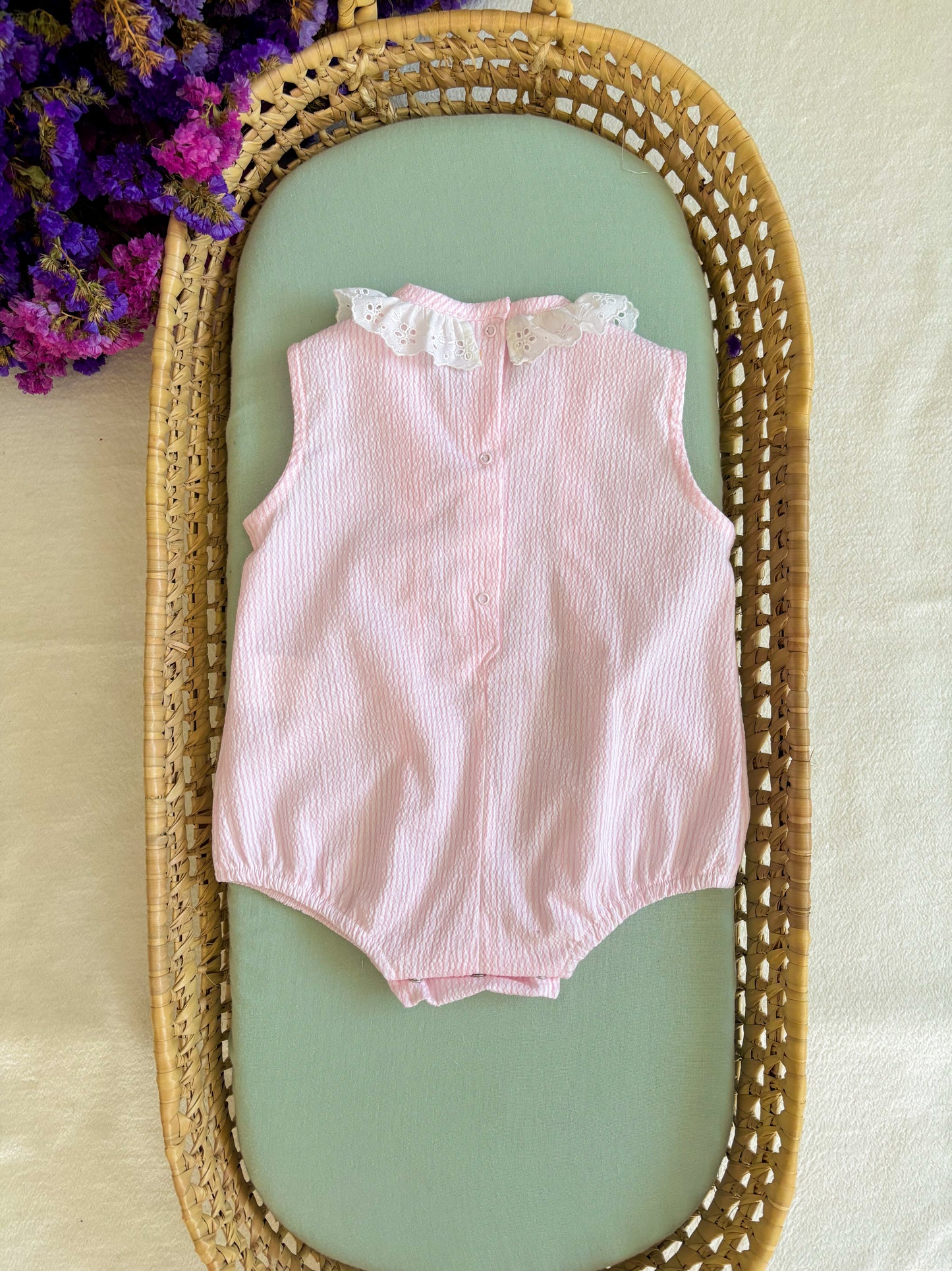 Peto Rayas Rosa Cuello Bordado Inglés