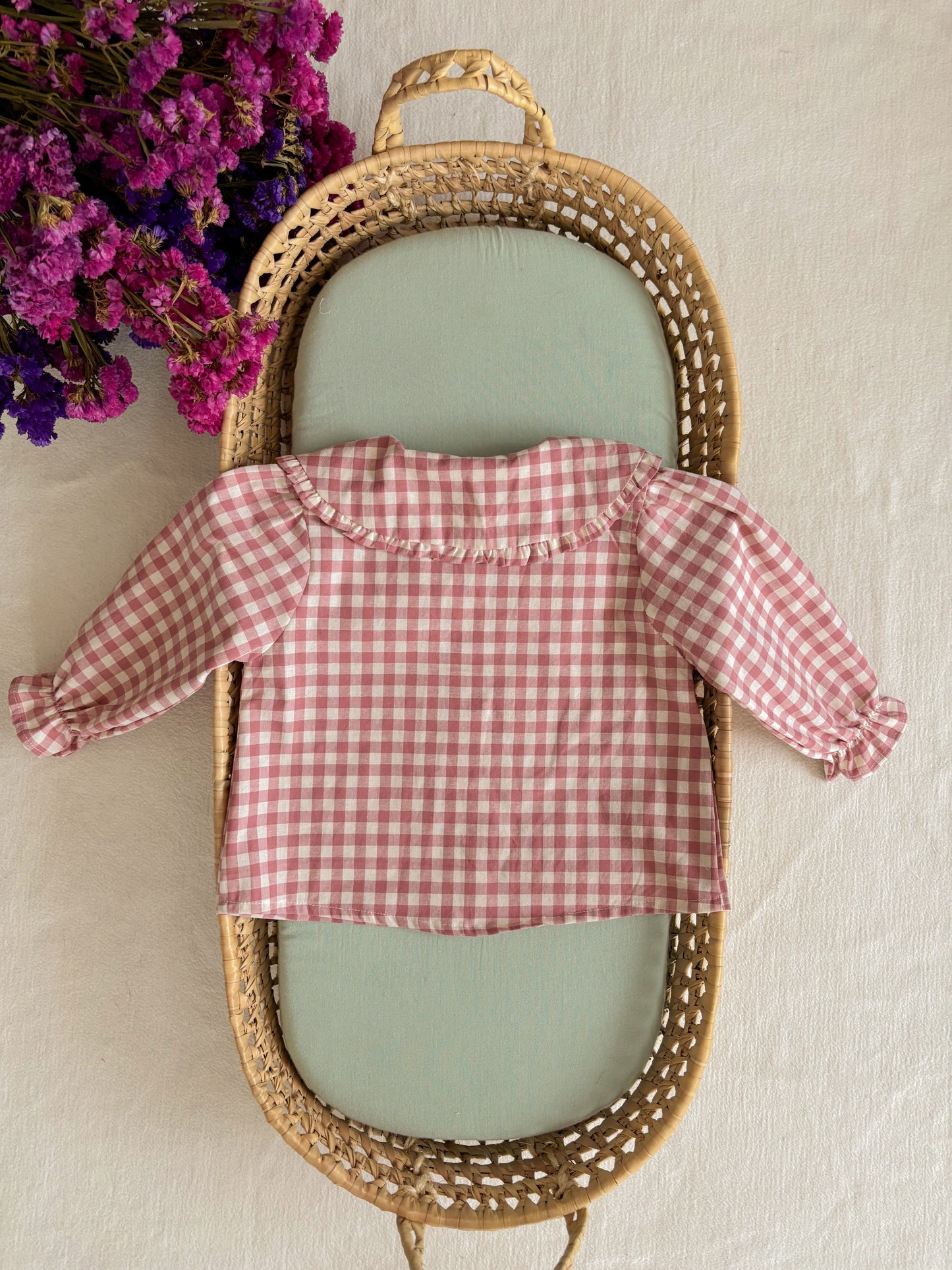 Blusa gola boneca vichy rosa e creme