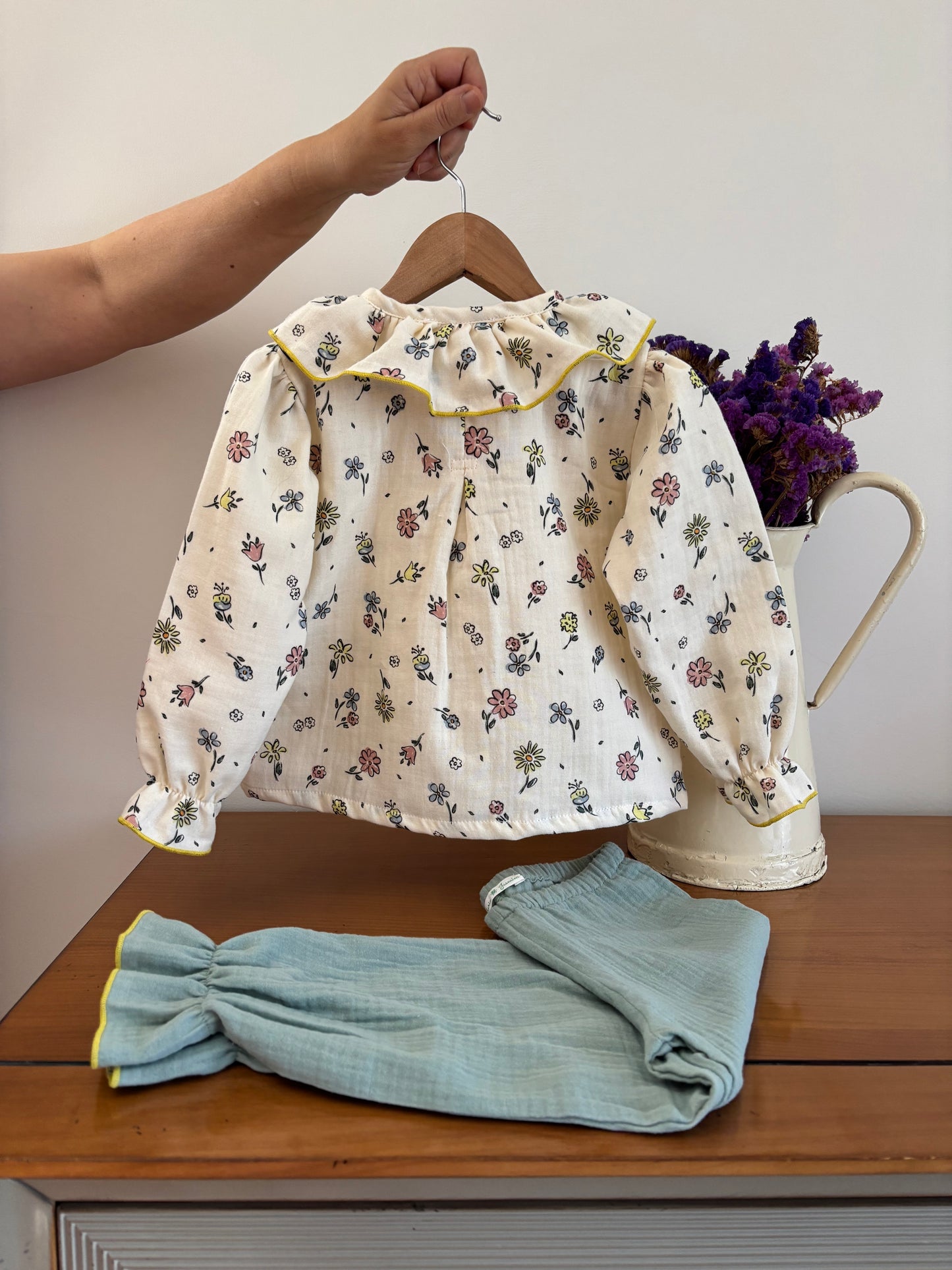 Pijama Verde Água - Blusa Florida