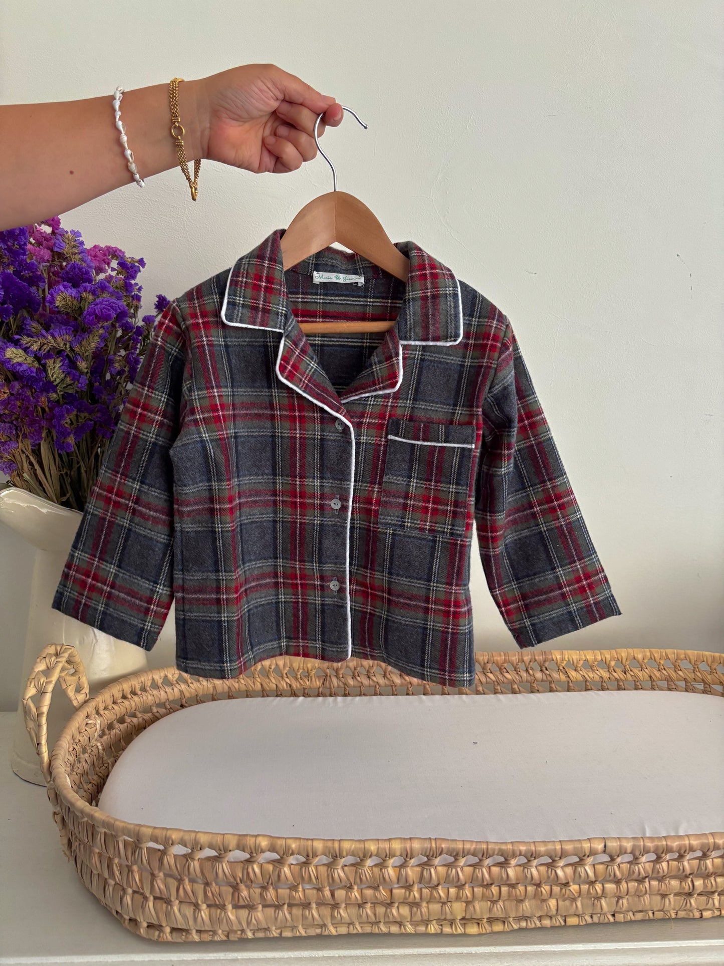 Pijama Clássico Xadrez Vermelho e Cinza