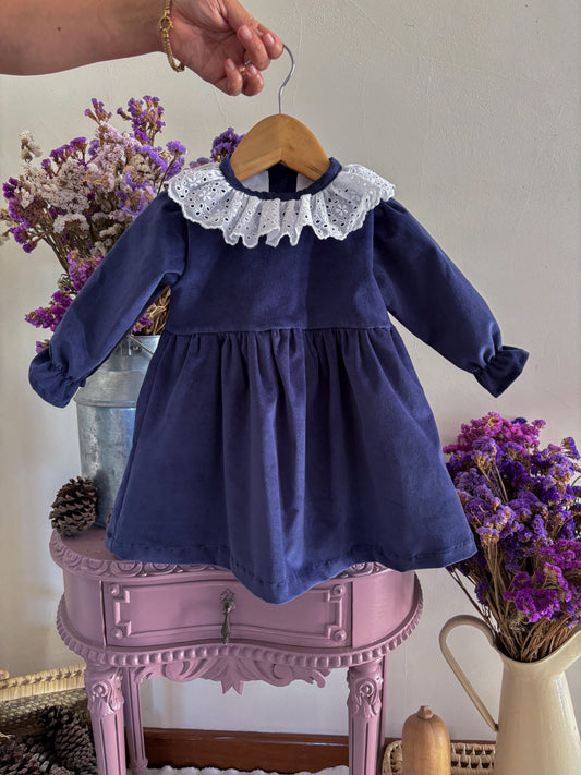 Vestido Bombazina Aveludada Azul Marinho Gola Bordado Inglês