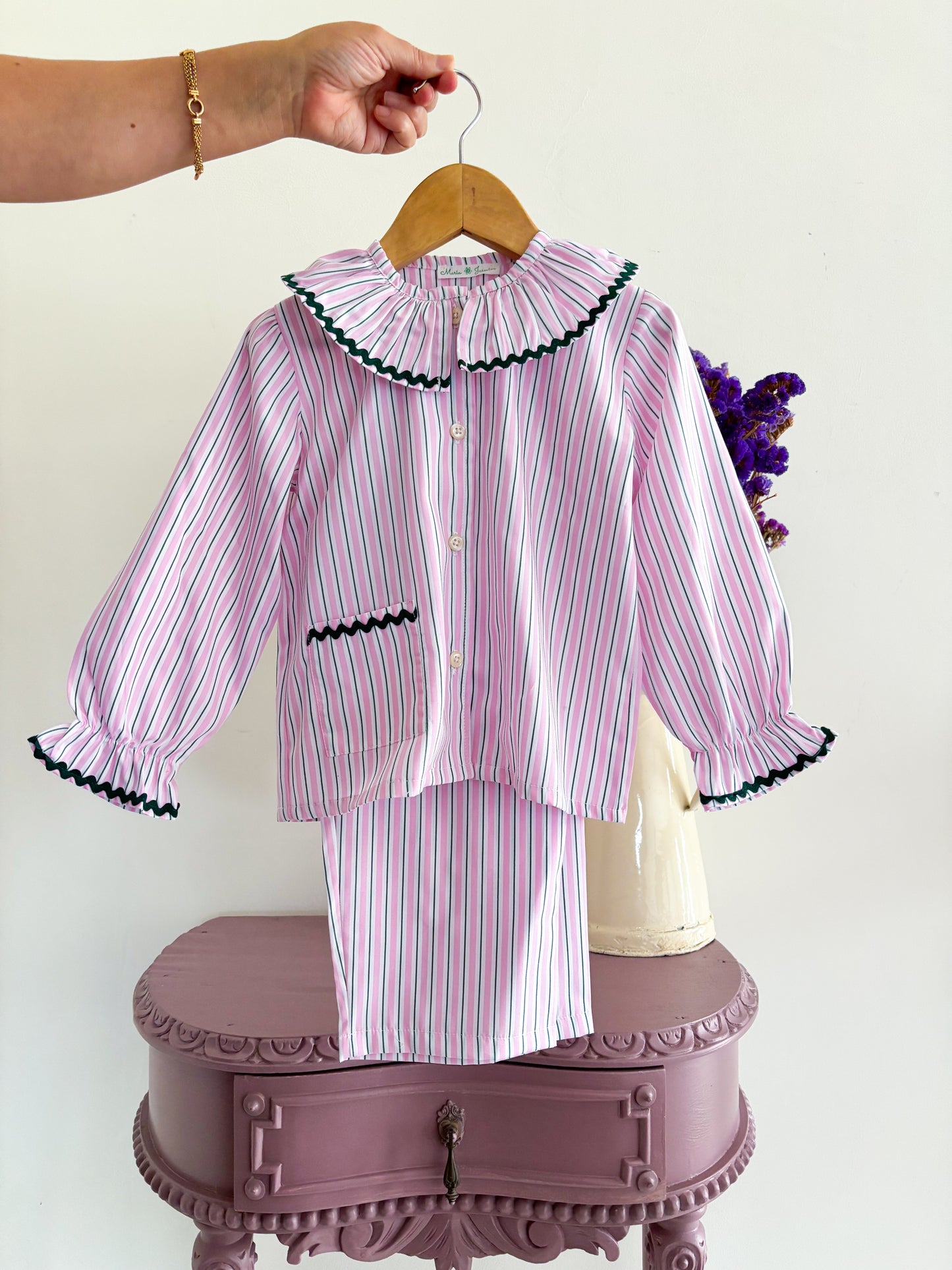 Pijama Risca Rosa e Verde