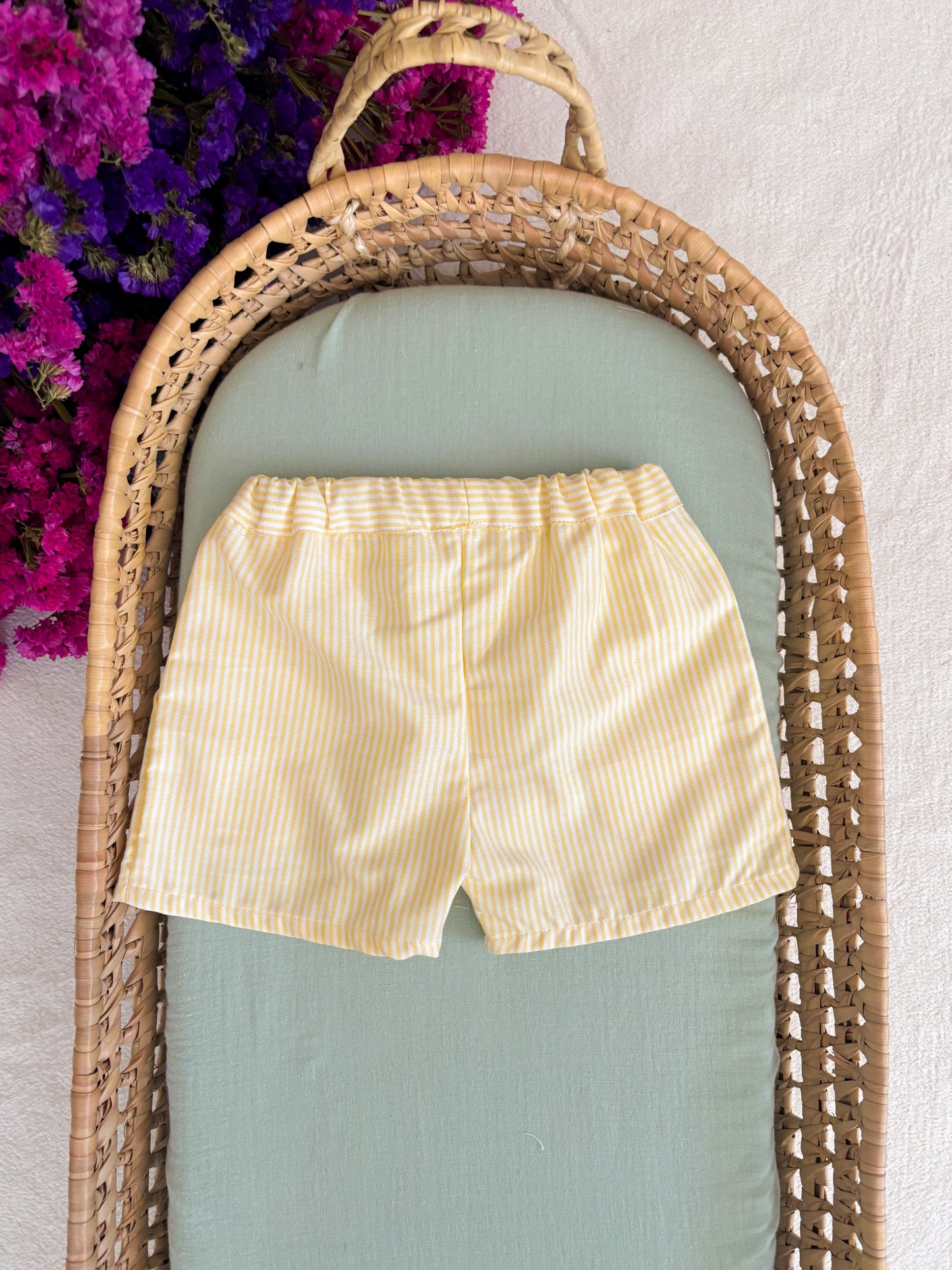 Calção Risca Amarelo Manteiga