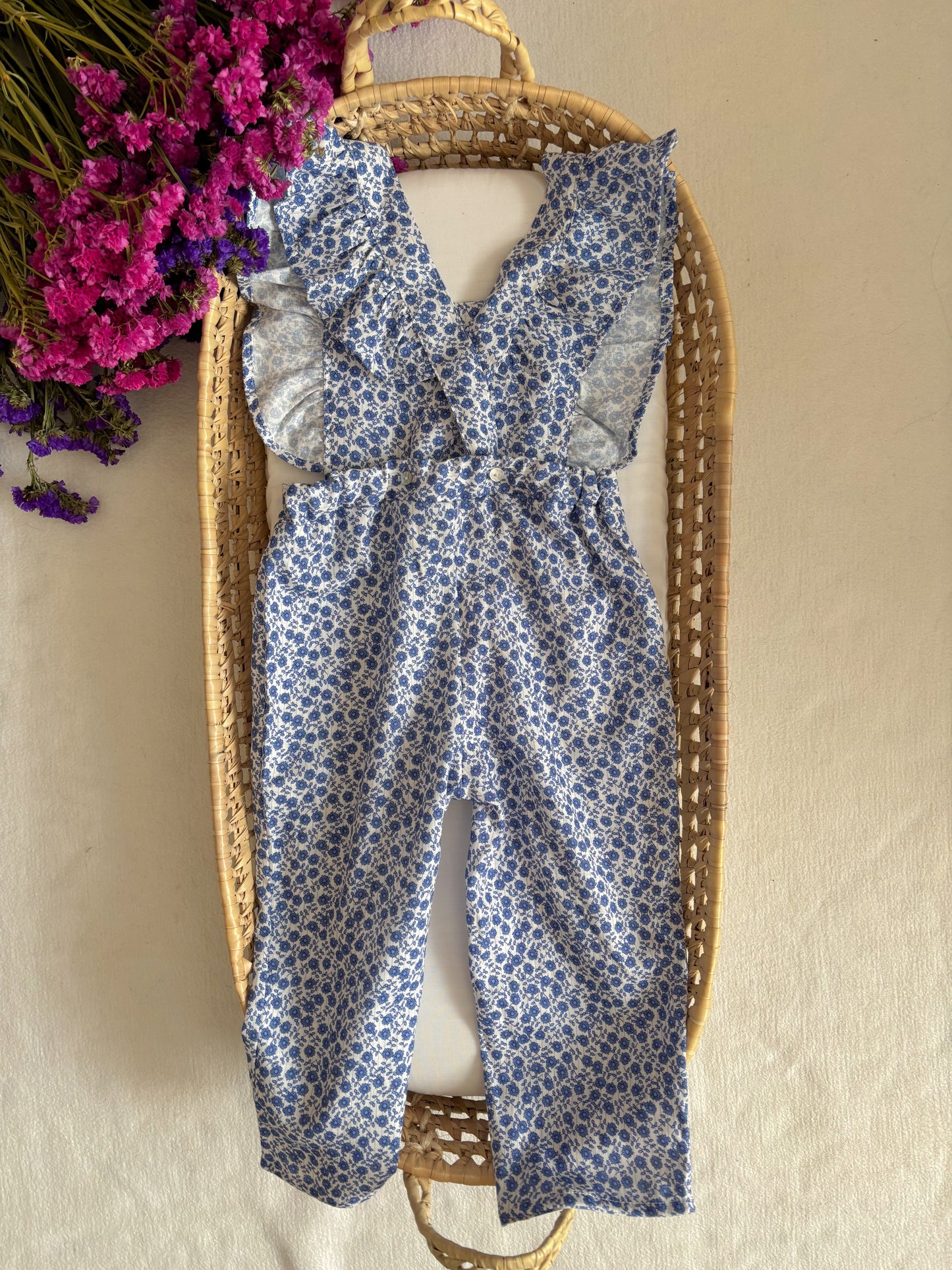 Jardineira Lino Azul Floral