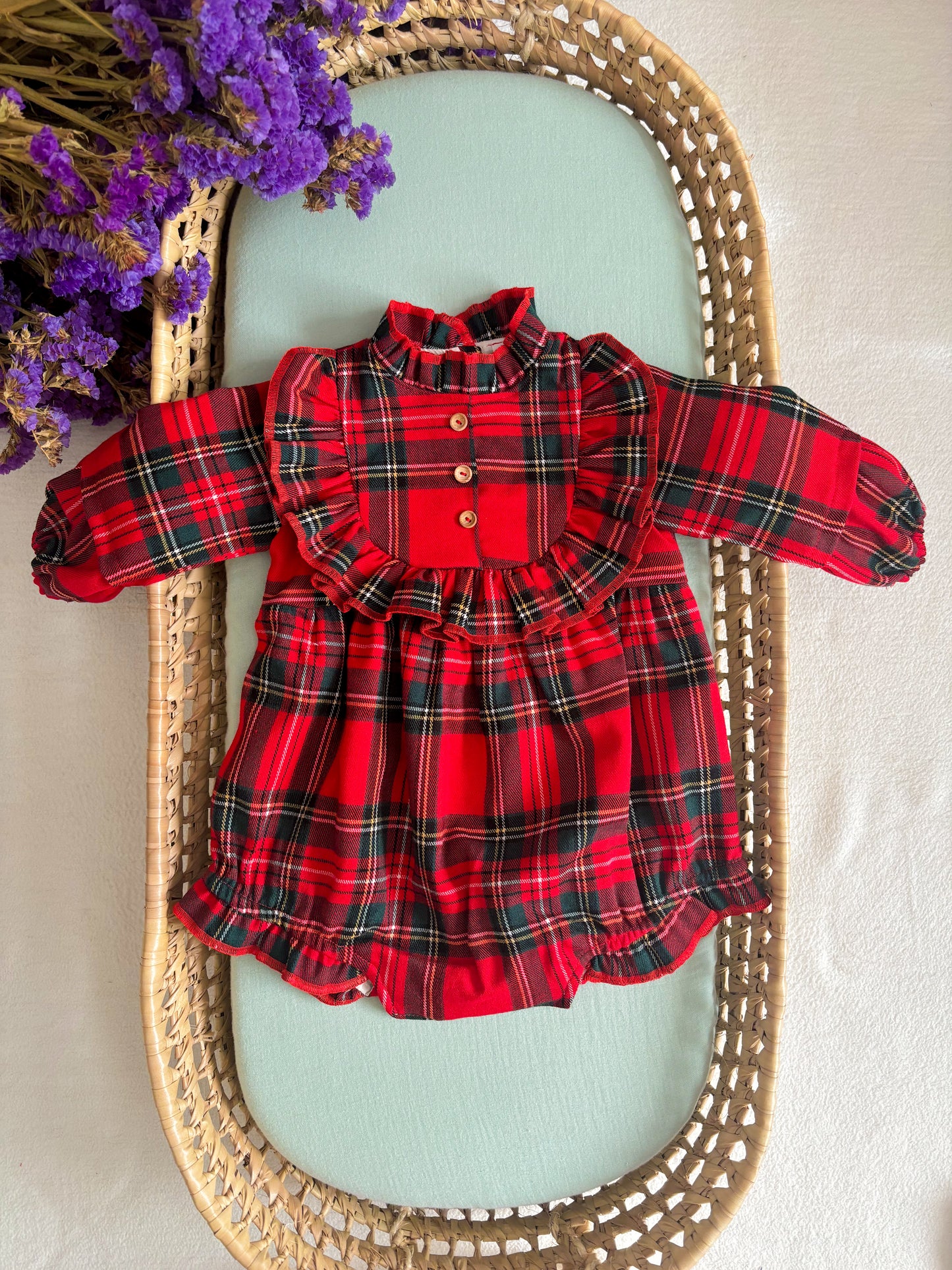 Fofo Tartan Vermelho Folhos