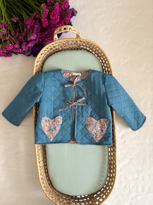 Casaco Matelassê Reversível Azul e Florido