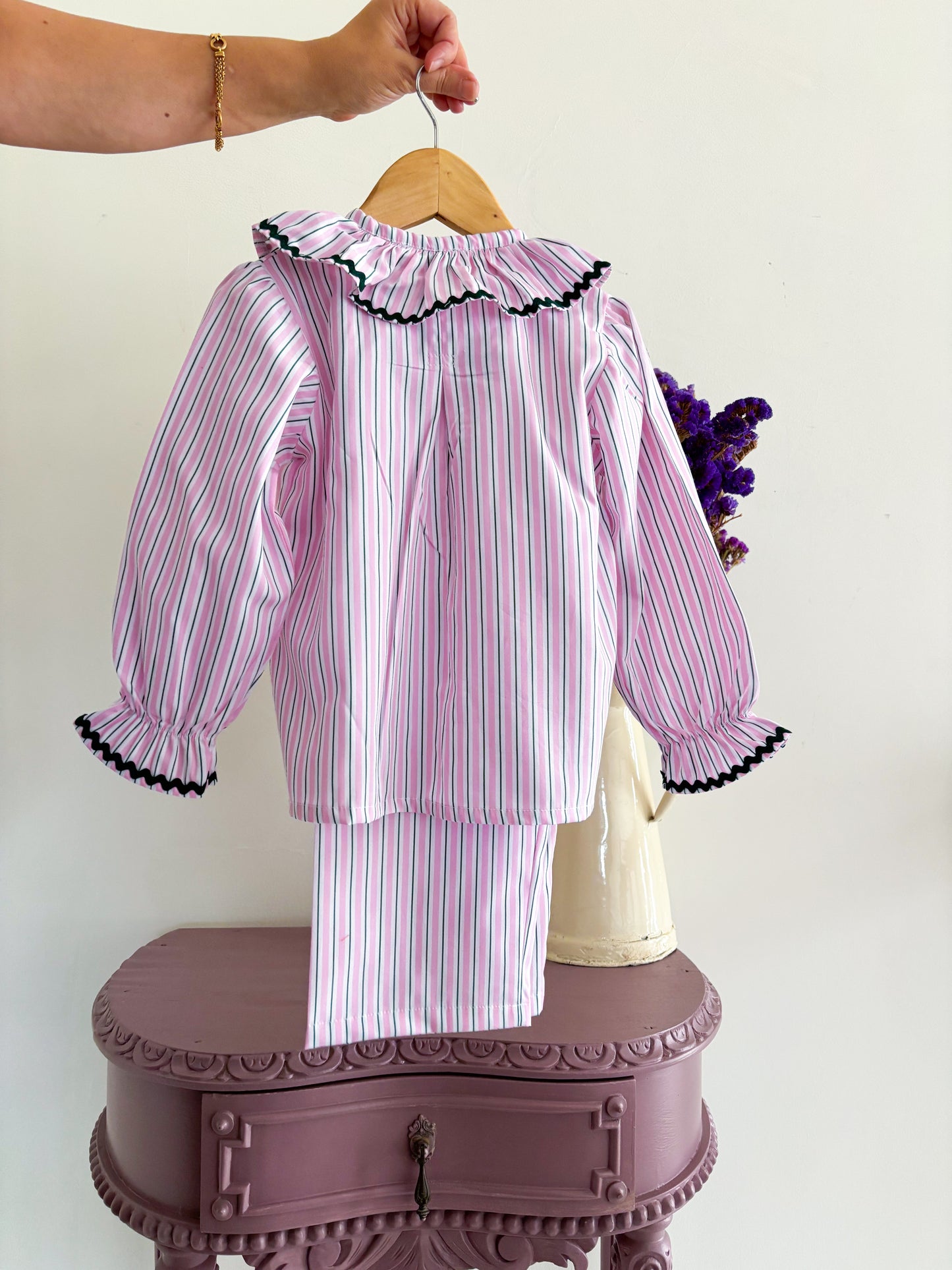 Pijama Risca Rosa e Verde