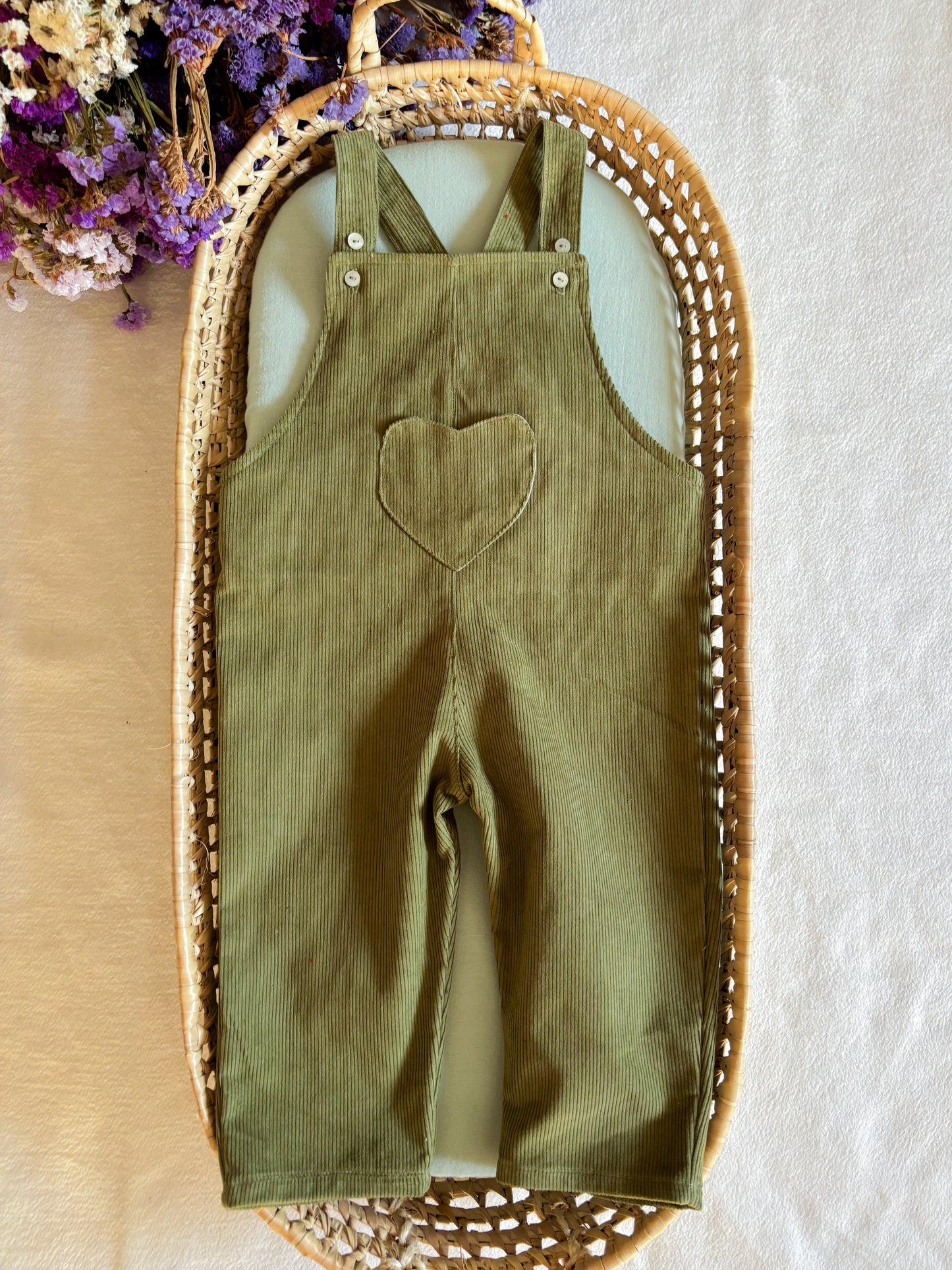 Jardineira Bombazine Verde Coração