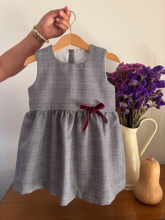 Vestido Xadrez Preto e Branco