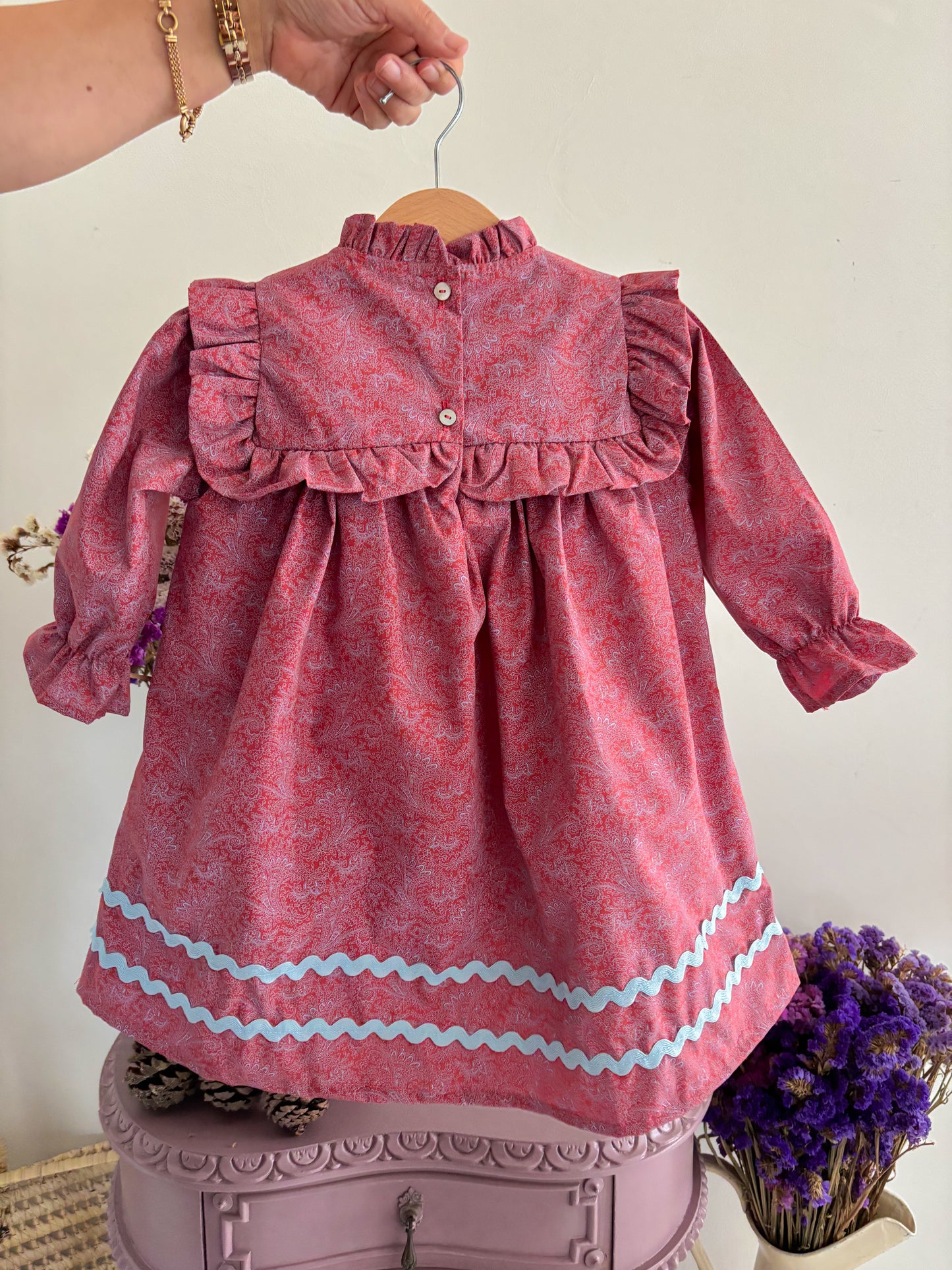 Vestido Vermelho Cornucópias Espiguilha