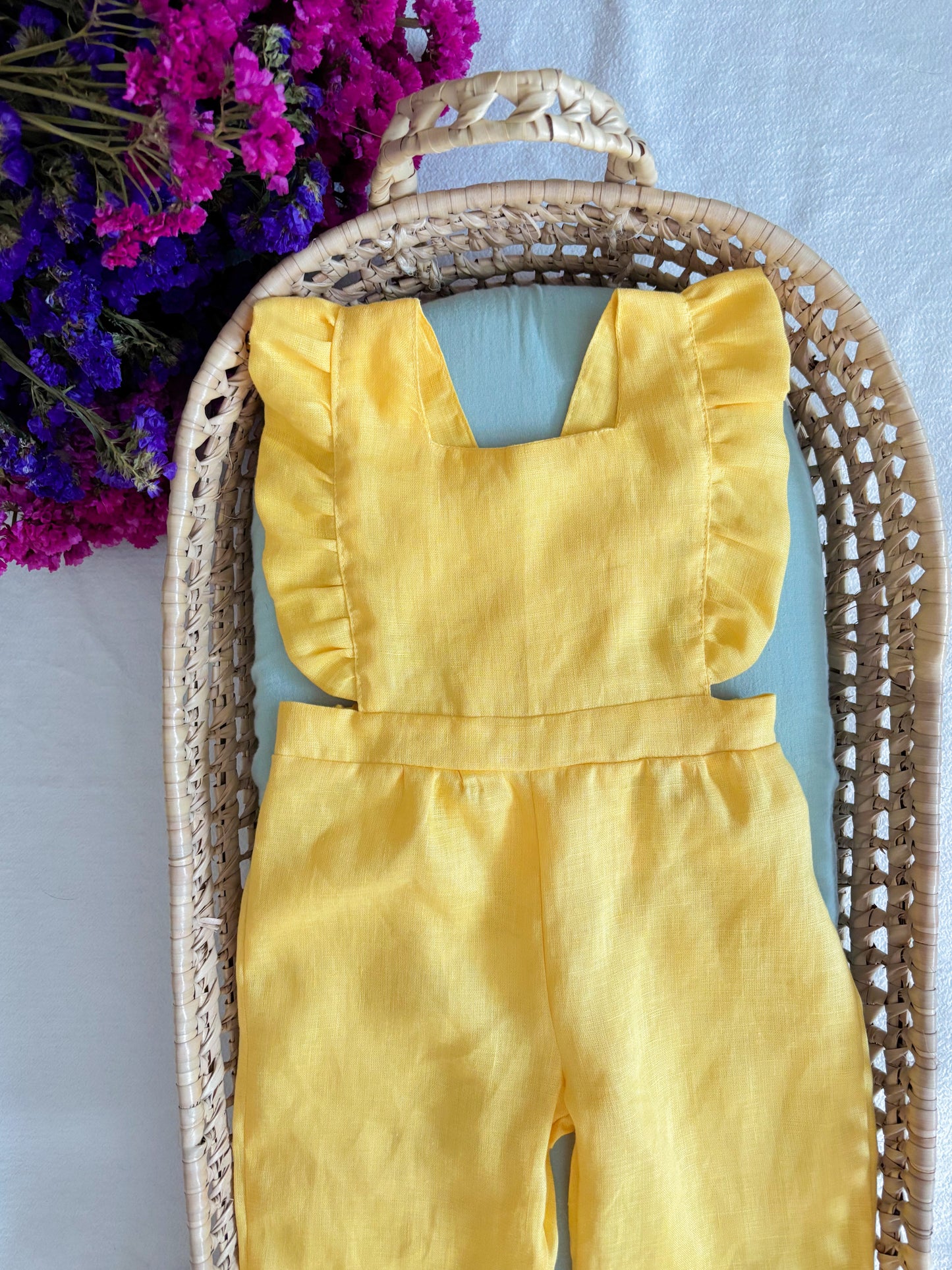 Jardineira Linho Amarelo