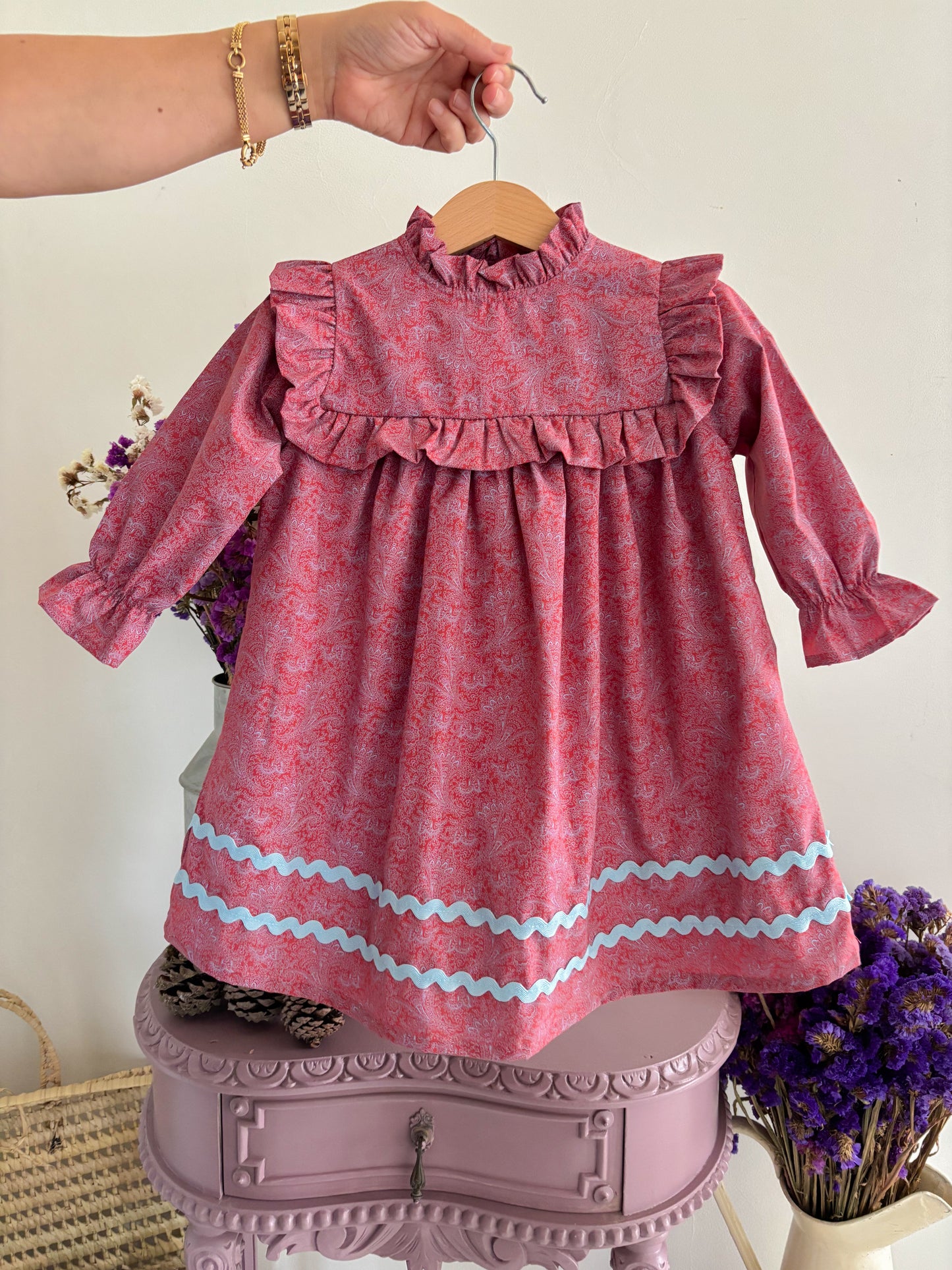 Vestido Vermelho Cornucópias Espiguilha