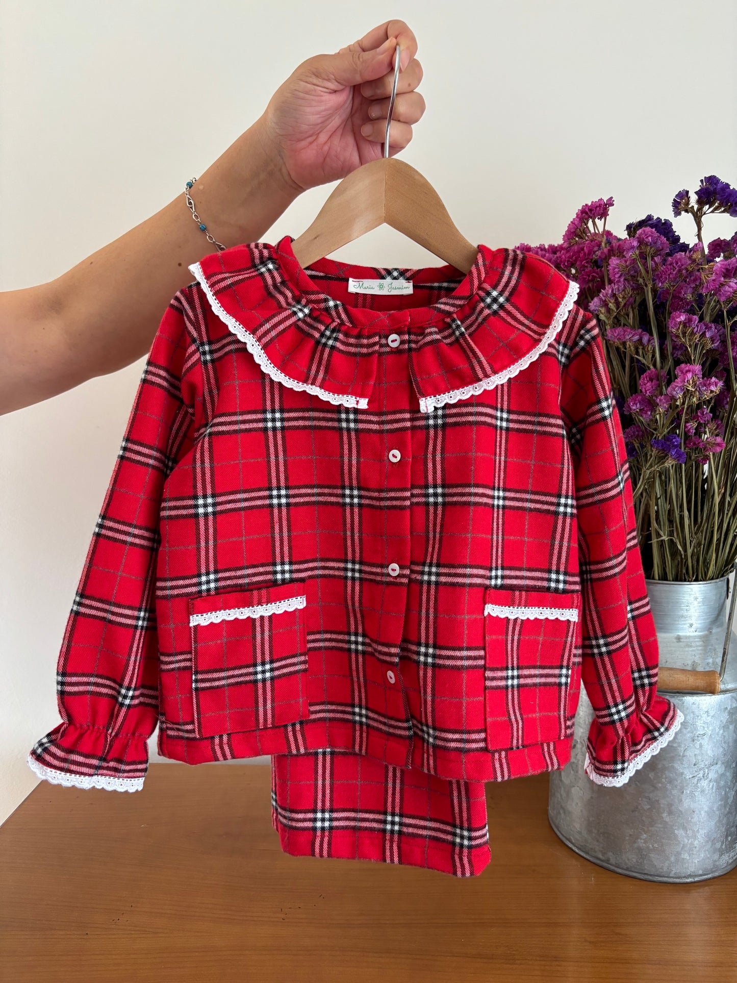 Pijama Xadrez Vermelho e Preto Gola Volante - Natal