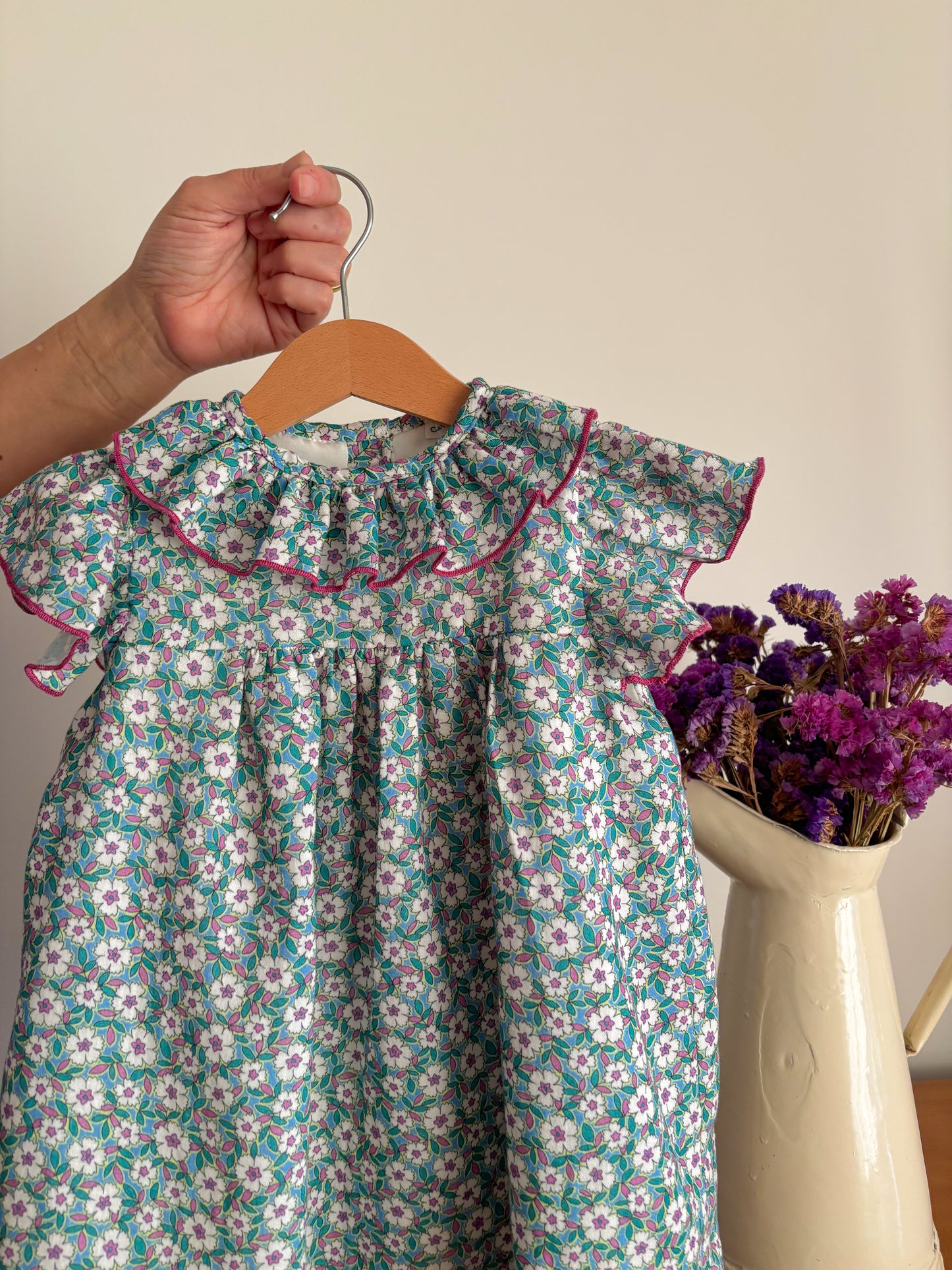 Vestido Muselina Floral Manga Corta