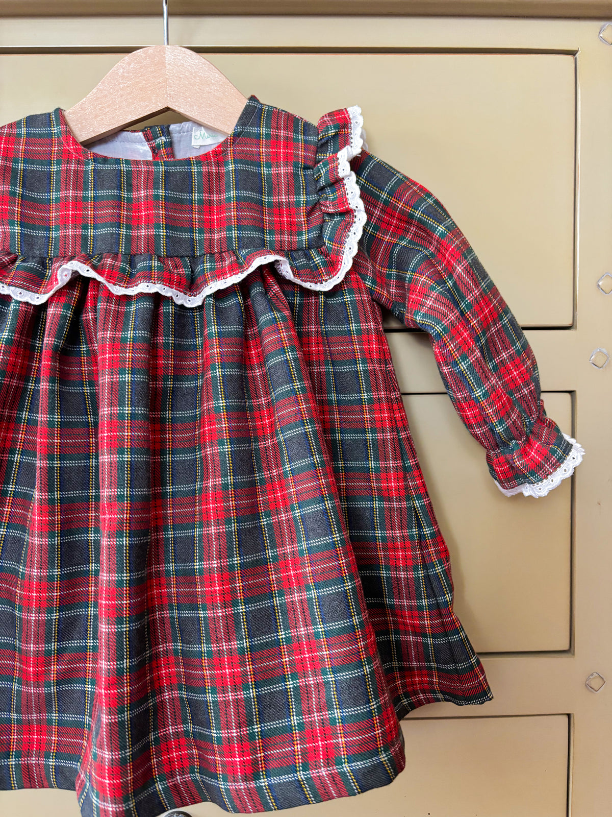 vestido tartan pormenor renda